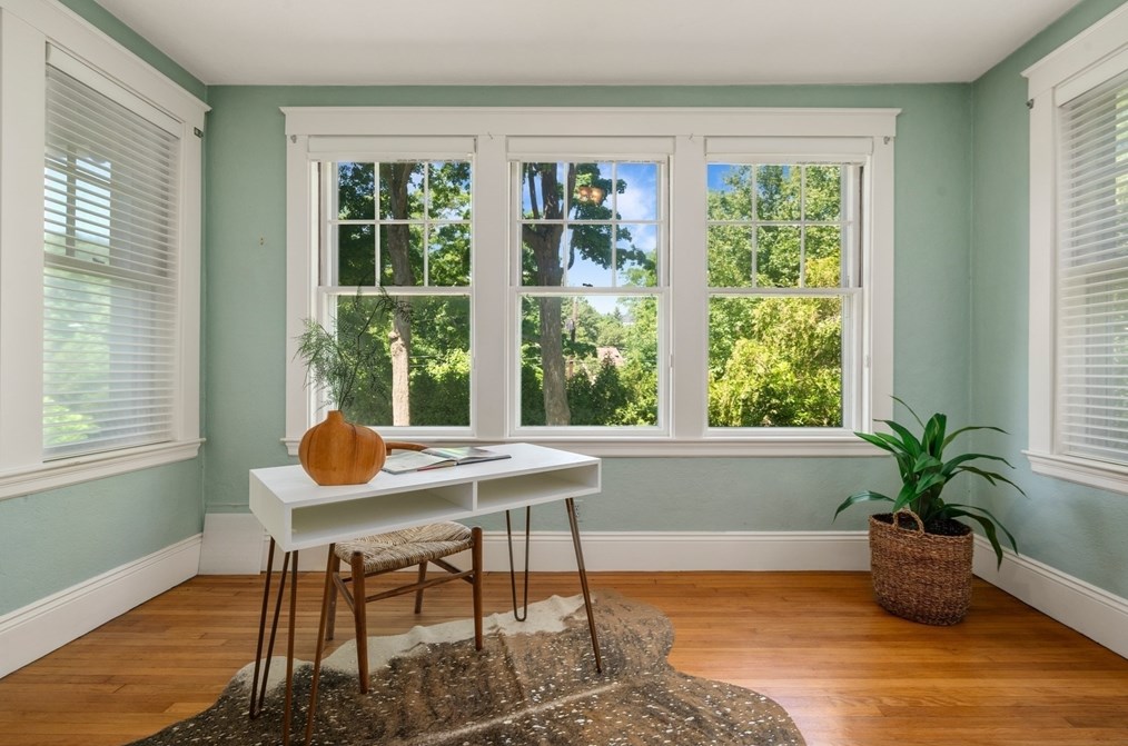 536 Walnut St, Newton MA 02460-2467 exterior