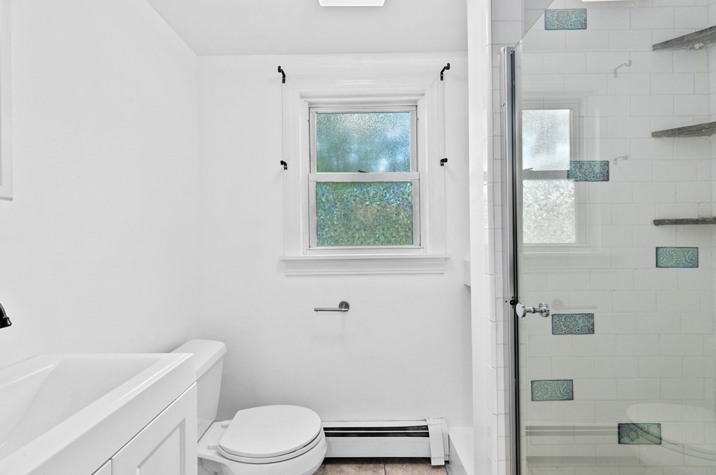 11 Brothers Ln, Harwich MA 02645-1509 exterior