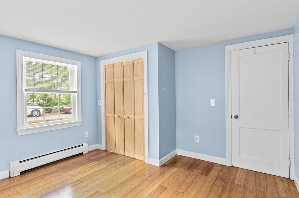 11 Brothers Ln, Harwich MA 02645-1509 exterior