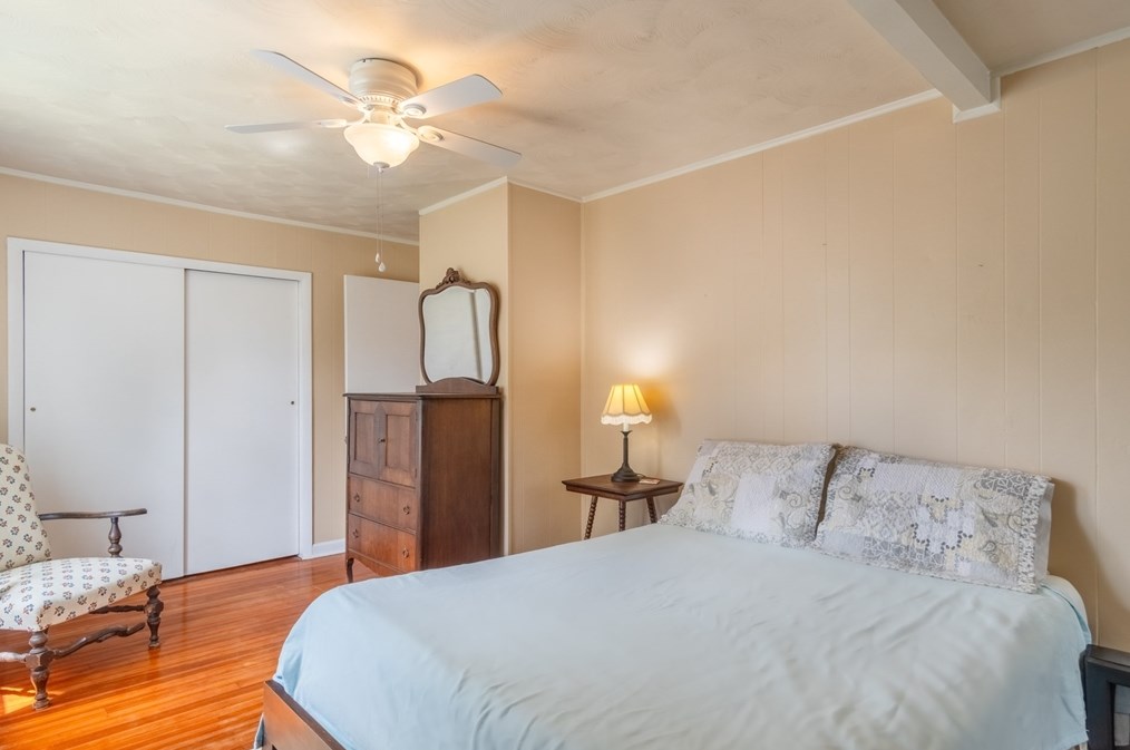 160 Abbott St, Springfield MA  01118-1601 exterior