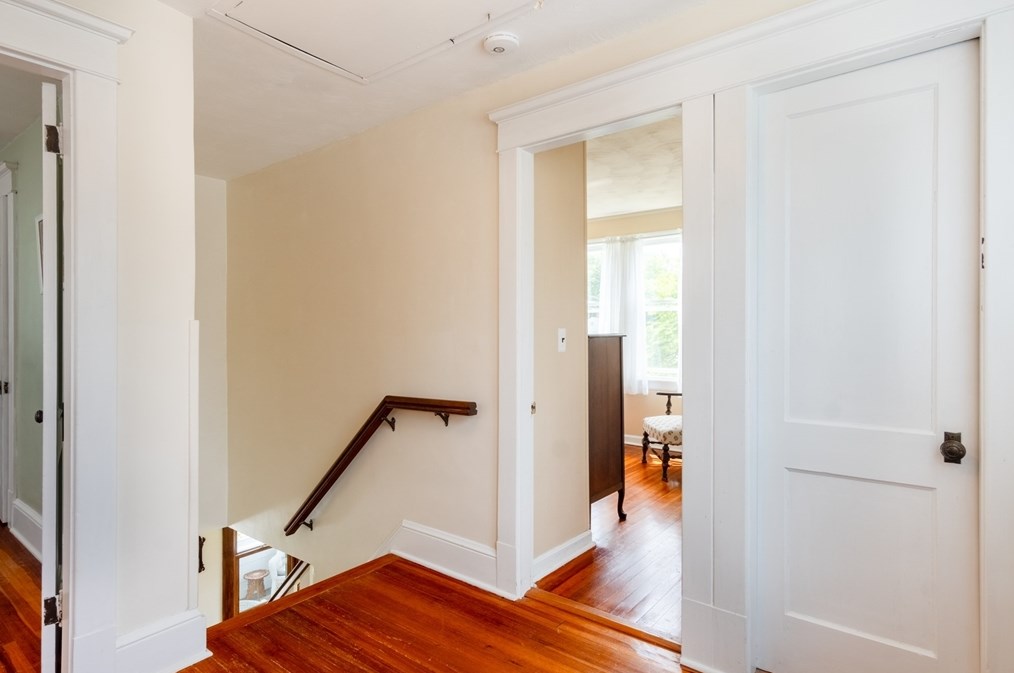 160 Abbott St, Springfield MA  01118-1601 exterior