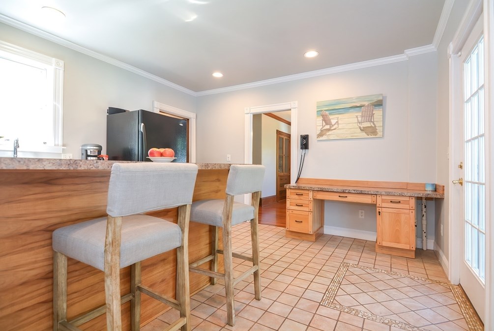 109 Colburn St, Dedham MA  02026-2326 exterior