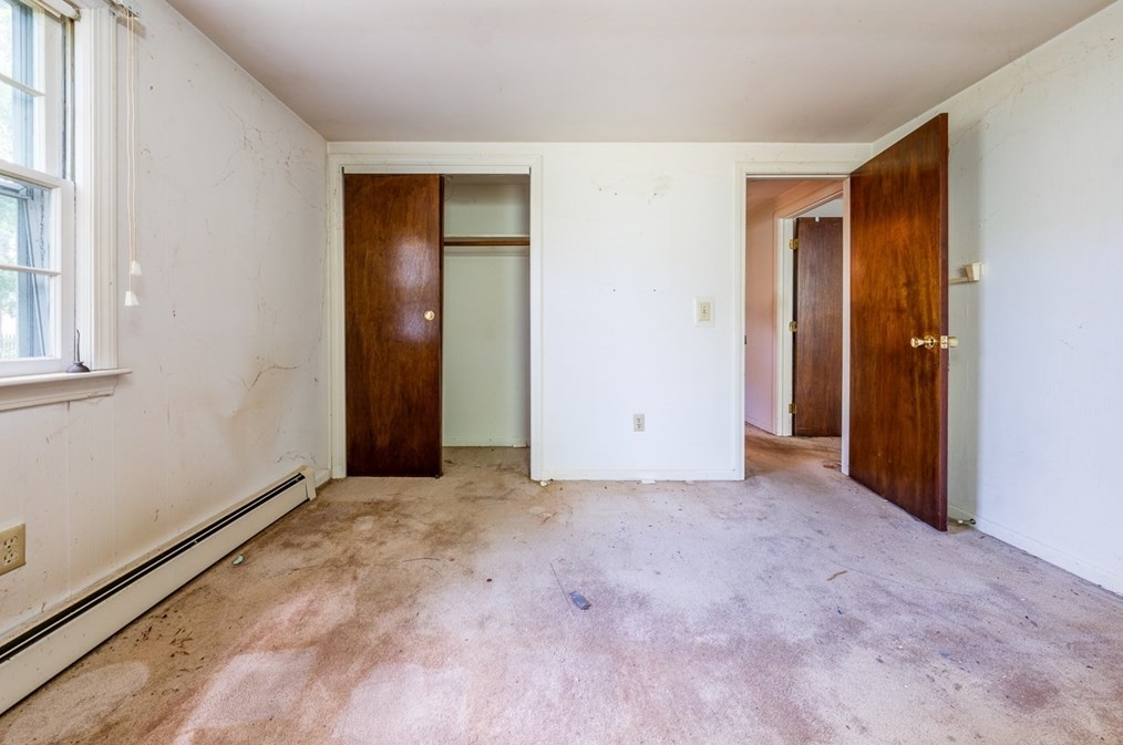 3 Phyllis Dr, Yarmouth MA 02664-1641 exterior