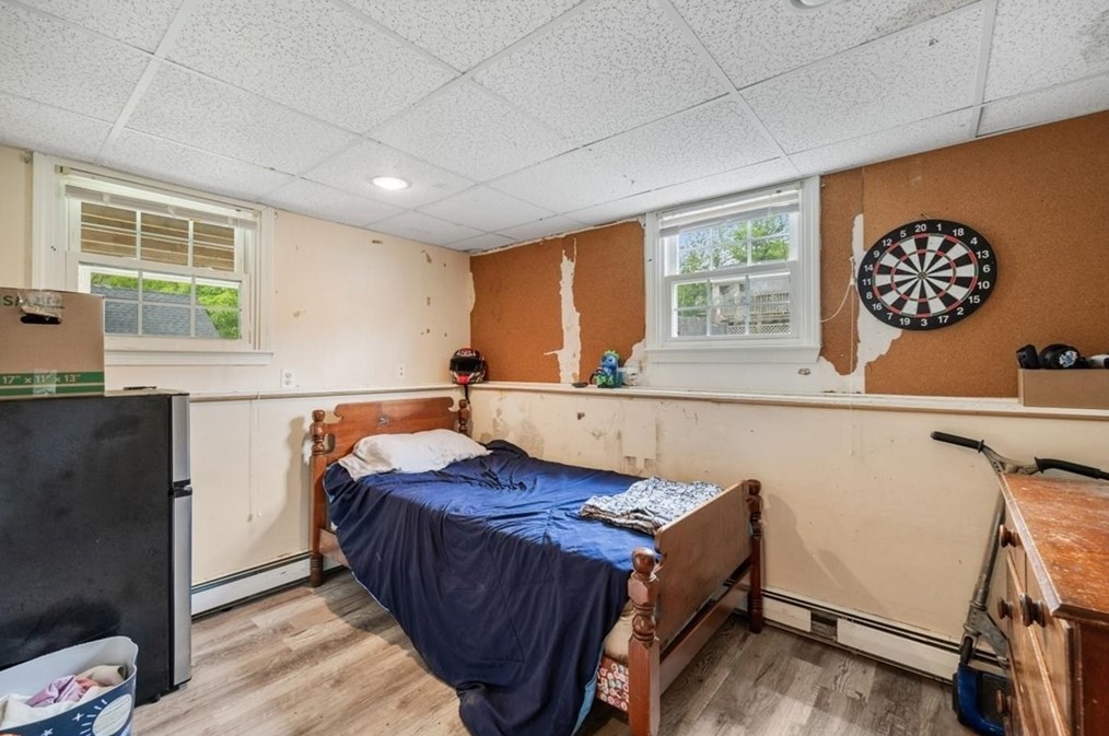 380 King St, Raynham MA  02767-1382 exterior