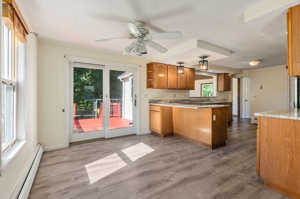 9 Brk Rd, Auburn MA 01501 exterior