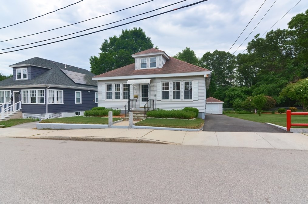 10 Clifford St, Framingham MA 01702-8504 exterior