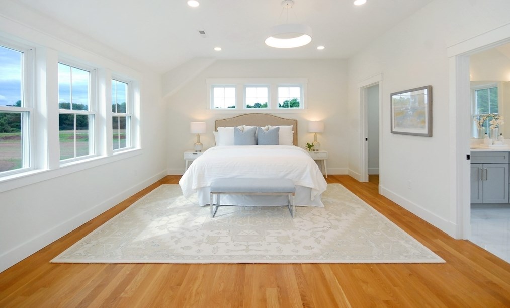 461 Old Bedford Rd, Concord MA 01742-2700 exterior