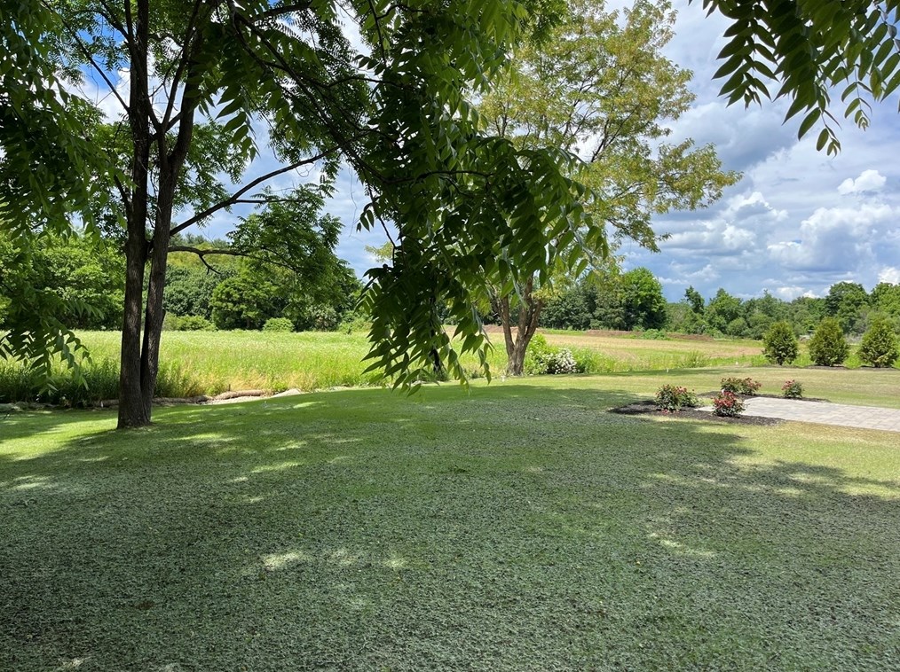 461 Old Bedford Rd, Concord MA 01742-2700 exterior