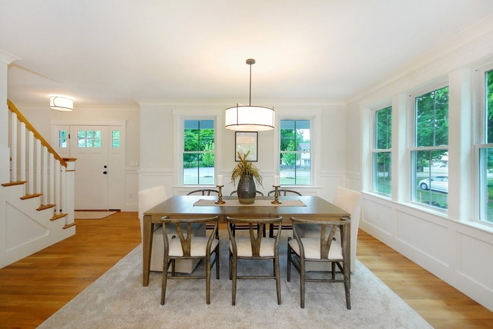 461 Old Bedford Rd, Concord MA 01742-2700 exterior