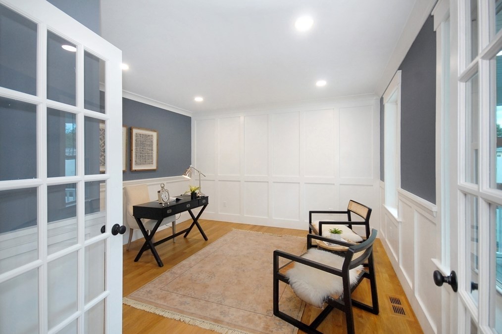 461 Old Bedford Rd, Concord MA 01742-2700 exterior