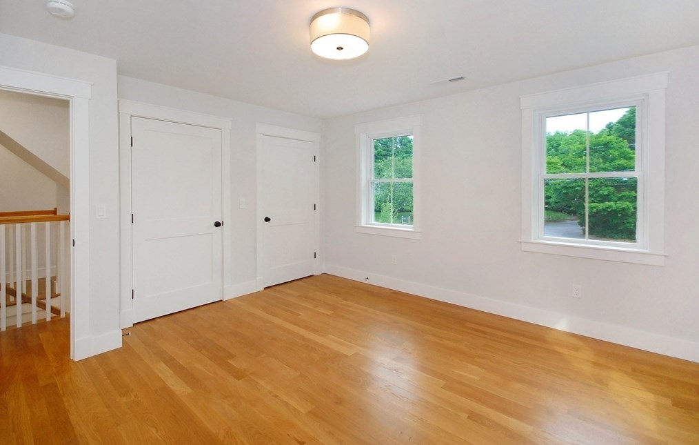 461 Old Bedford Rd, Concord MA 01742-2700 exterior