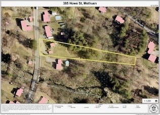 385 Howe St, Methuen MA 01844-2635 exterior