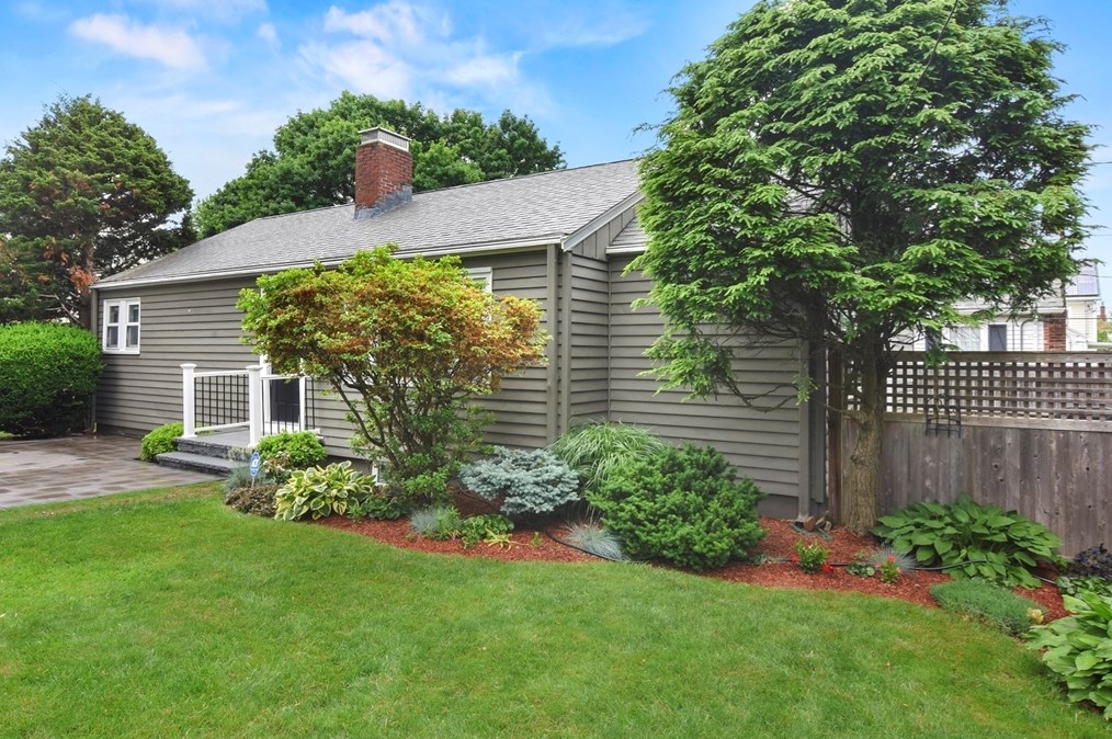 101 Falmouth Rd, Newton, MA 02465