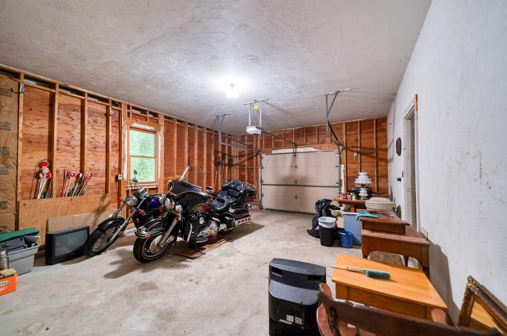 10 Little Acorn Ln, Sandwich MA 02644-1304 exterior