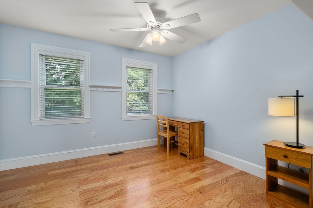 150 Edinboro St, Newton MA 02460-1302 exterior