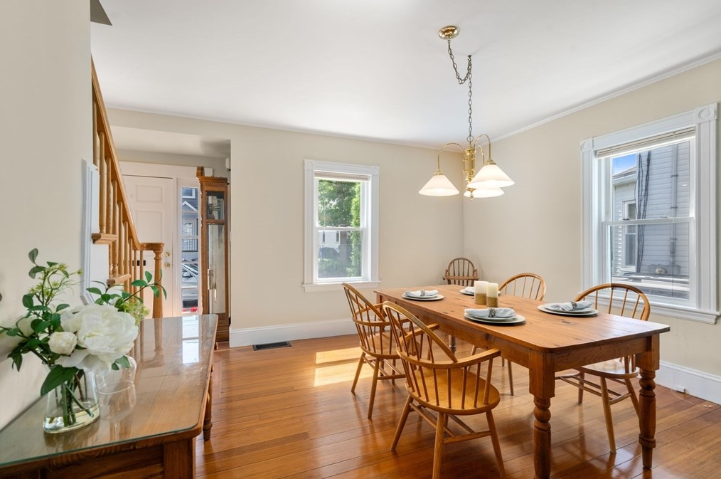 150 Edinboro St, Newton MA 02460-1302 exterior