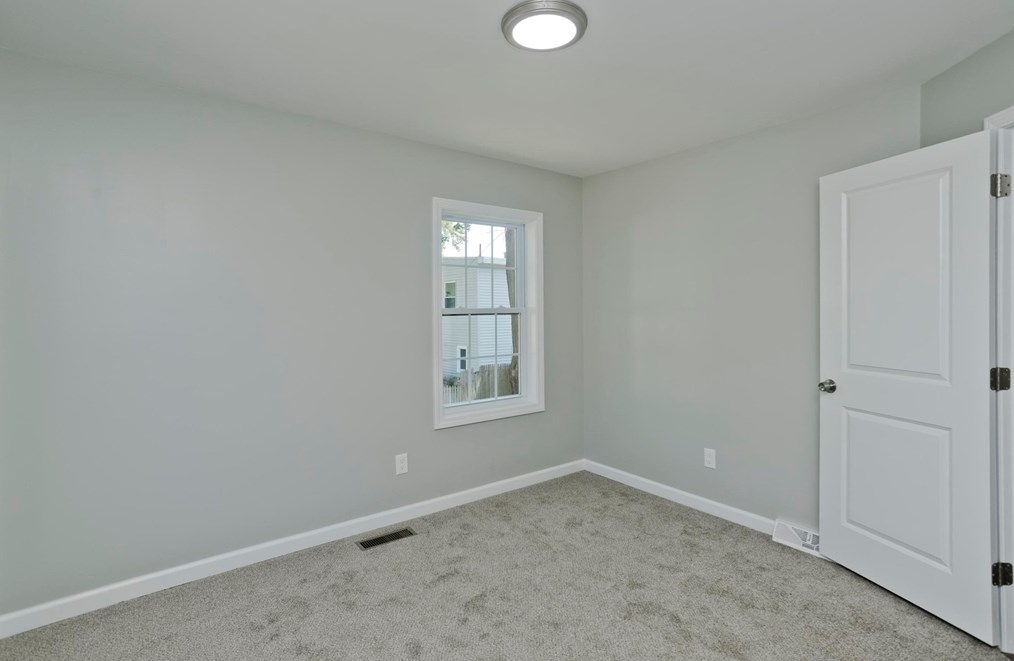 27 Brk St, Springfield MA  01109-2620 exterior