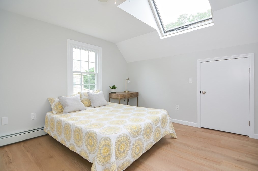 136 Orleans St, Lowell MA 01850-1112 exterior