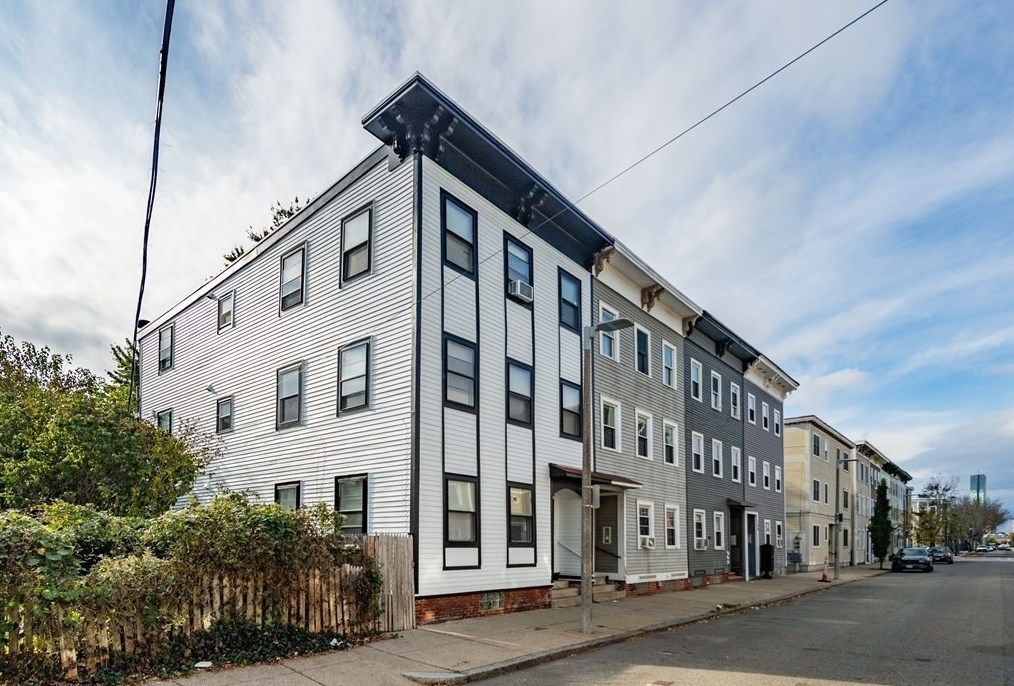 135 7th St, Boston MA  02127-2539 exterior