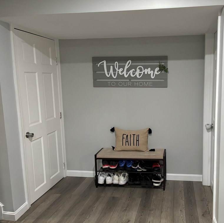 124 Belmont St, West Bridgewater MA 02379-1302 exterior