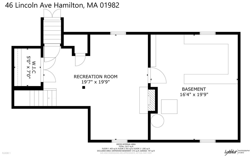46 Lincoln Ave, Hamilton MA  01982-2018 exterior