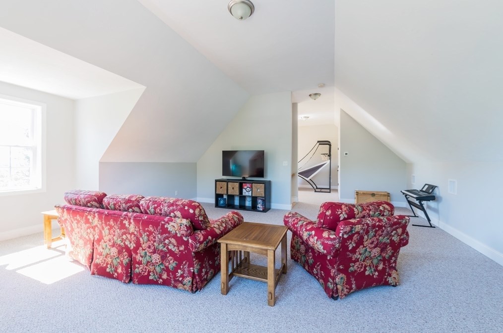 94 Nautical Way, Plymouth MA 02360-8611 exterior