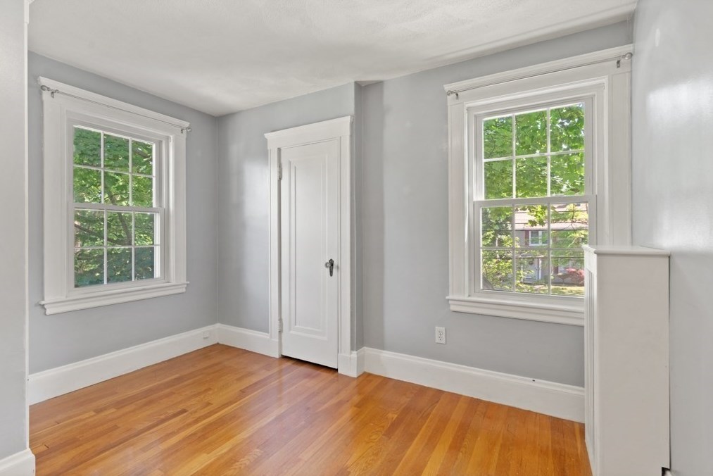 186 Lowell St, Reading MA 01867-2053 exterior