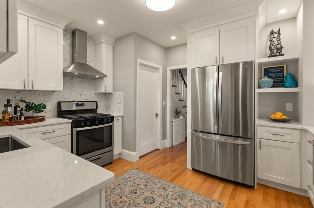 186 Lowell St, Reading MA 01867-2053 exterior