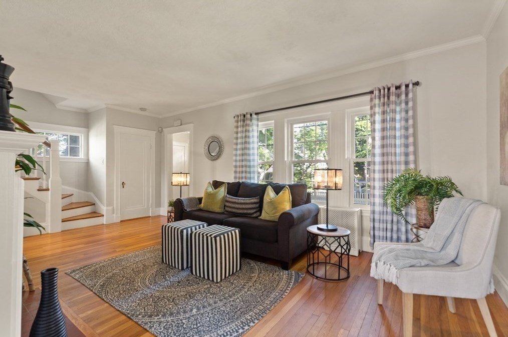 186 Lowell St, Reading MA 01867-2053 exterior