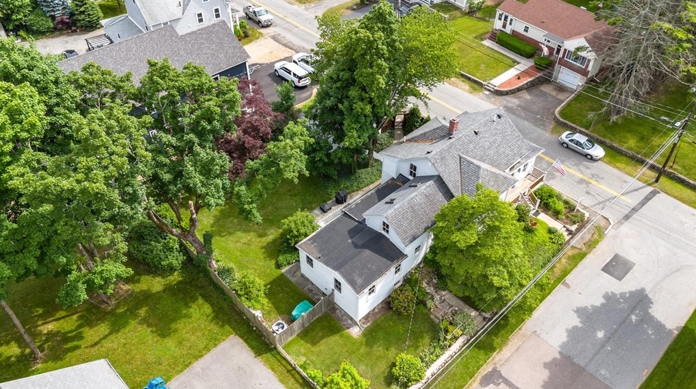 165 Burlington St, Woburn MA  01801-4030 exterior