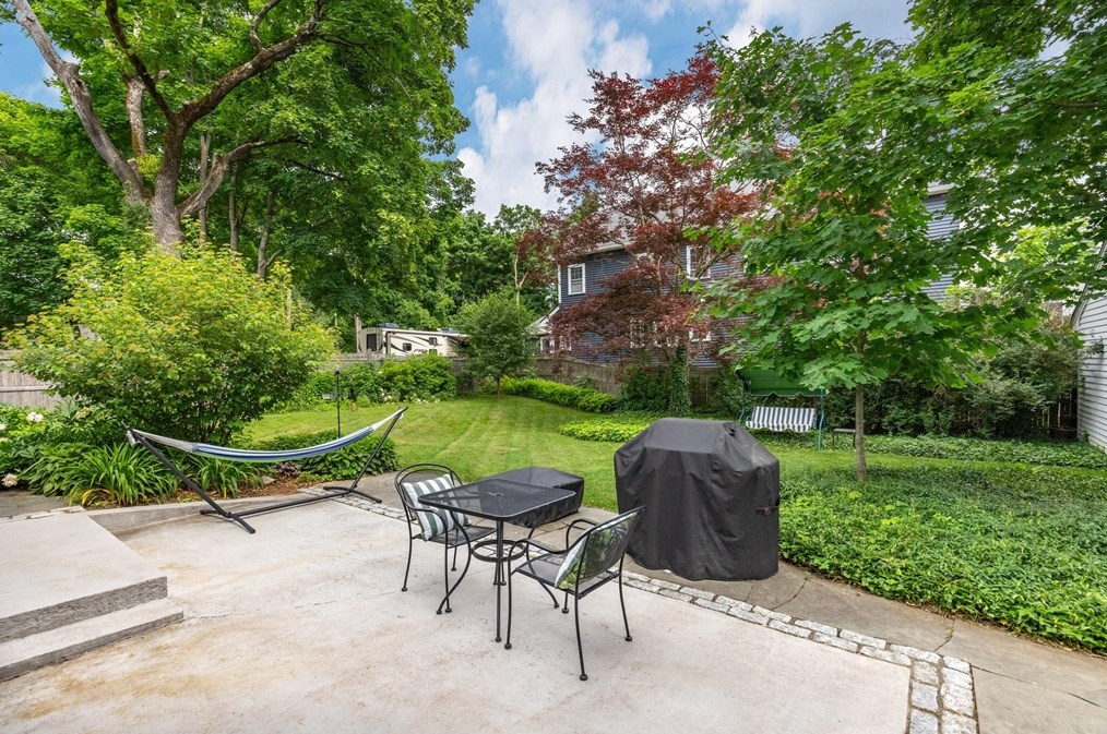 165 Burlington St, Woburn MA  01801-4030 exterior