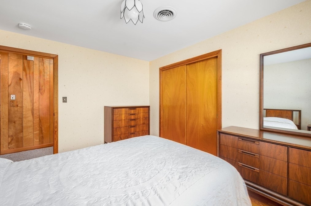 112 Jean Dr, Seekonk MA 02771-3308 exterior