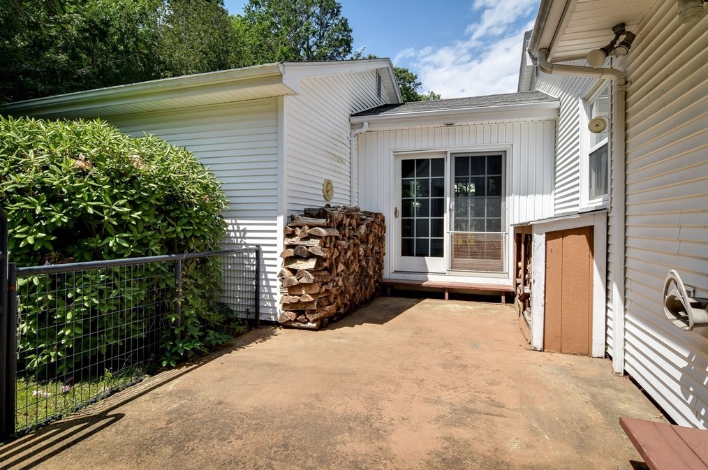 147 Adams St, Holliston MA 01746-1469 exterior