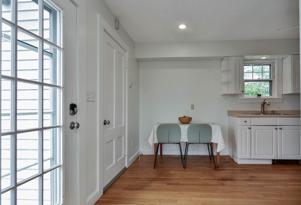 15 Woodside St, Salem MA 01970-1635 exterior