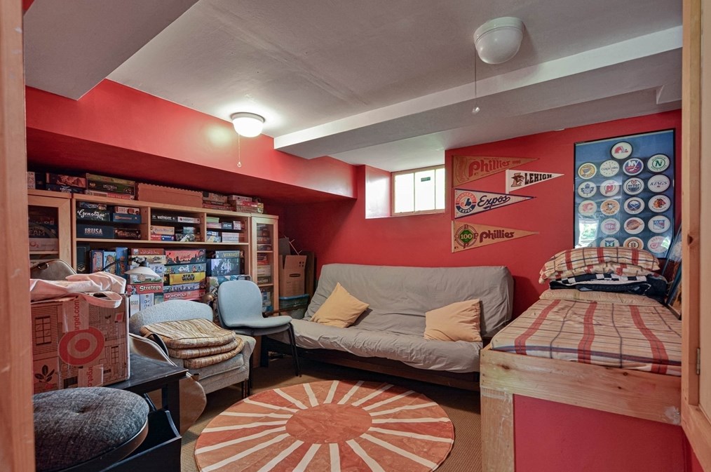 15 Woodside St, Salem MA 01970-1635 exterior