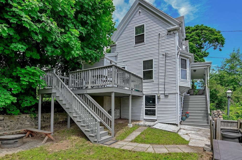 15 Woodside St, Salem MA 01970-1635 exterior
