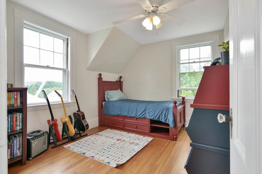 15 Woodside St, Salem MA 01970-1635 exterior