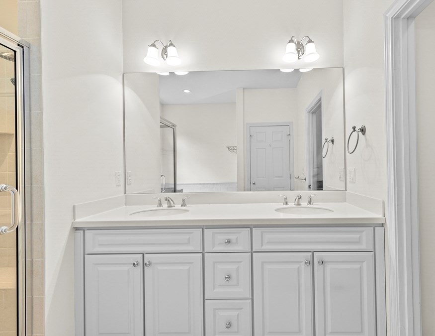 26 Brg Gate, Plymouth MA  02360-6377 exterior