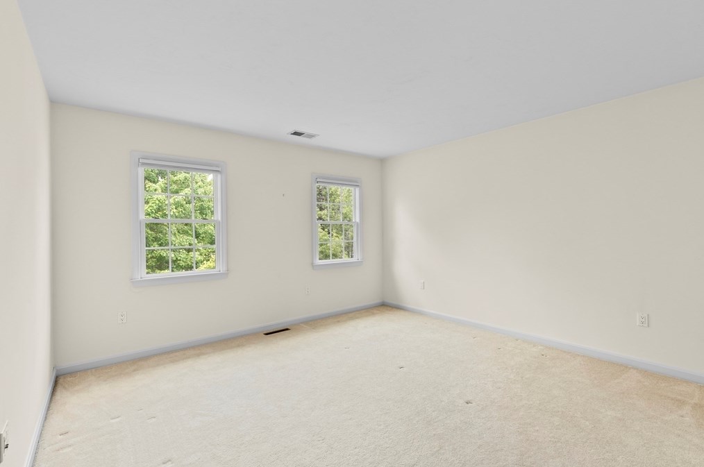 26 Brg Gate, Plymouth MA  02360-6377 exterior