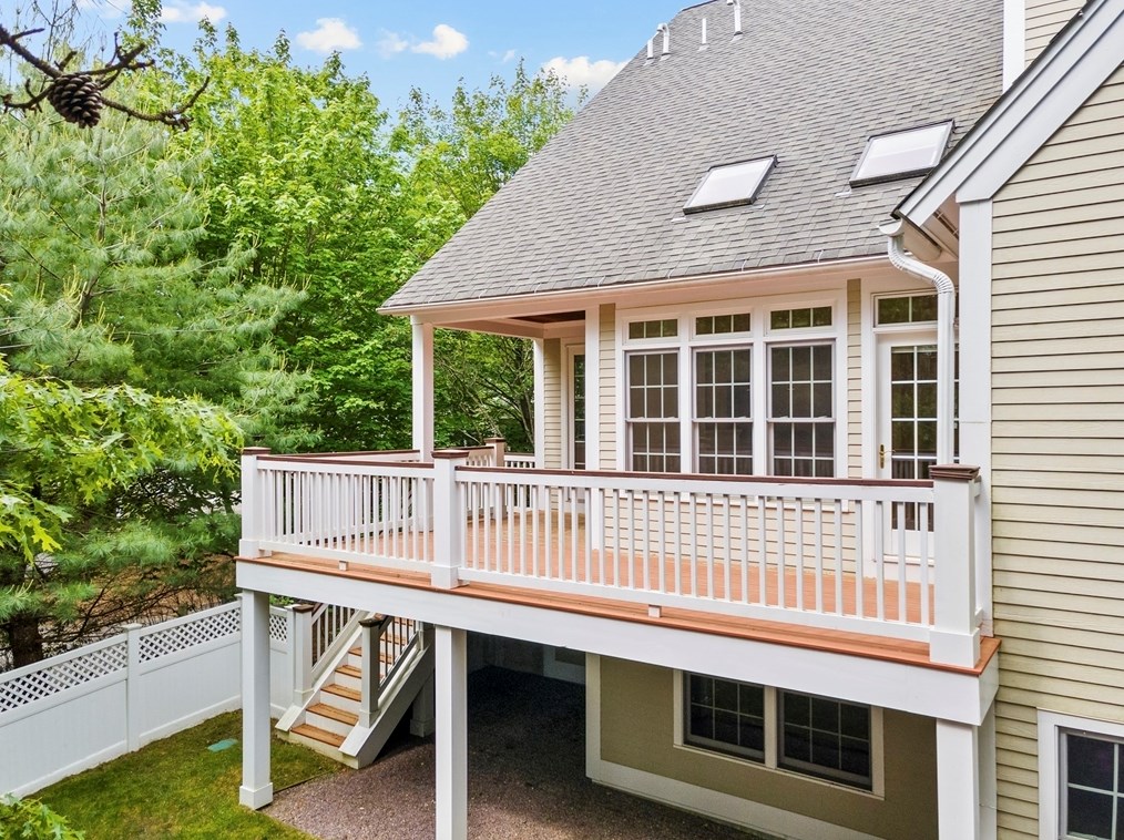 26 Brg Gate, Plymouth MA  02360-6377 exterior