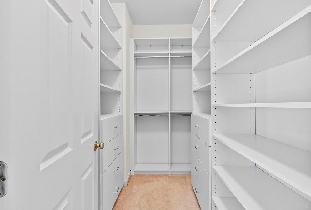 26 Brg Gate, Plymouth MA  02360-6377 exterior