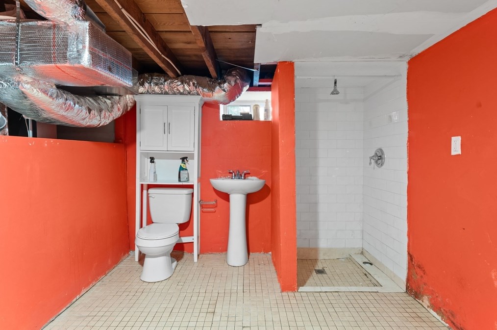 5 Powers Ave, Taunton MA exterior