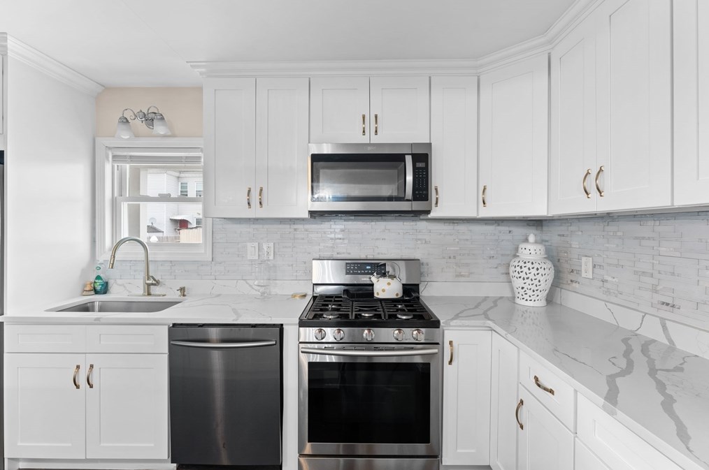 5 Powers Ave, Taunton MA exterior