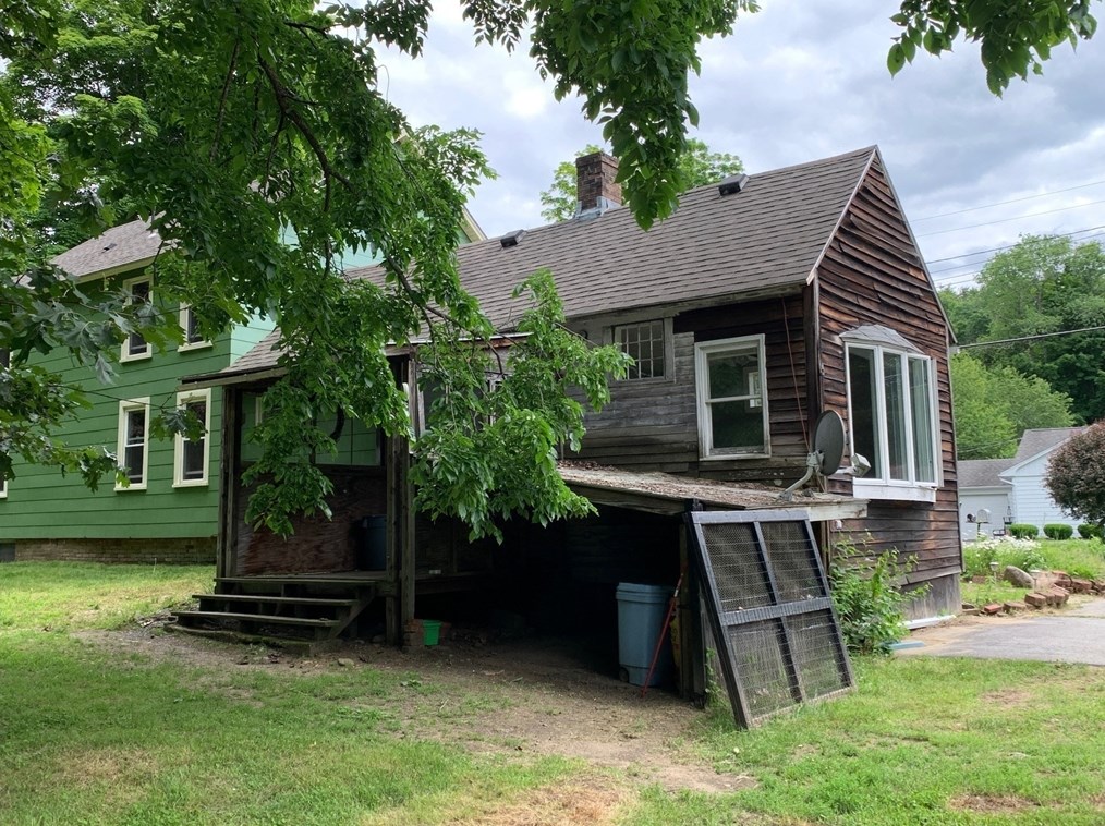 188 Warwick Rd, Gill MA 01360-9647 exterior