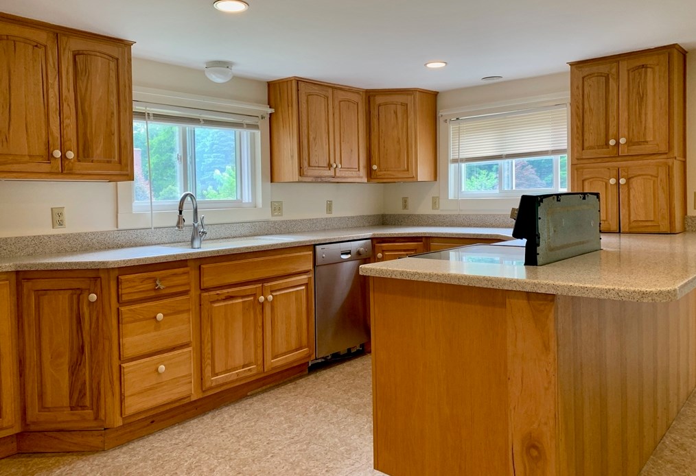 188 Warwick Rd, Gill MA 01360-9647 exterior