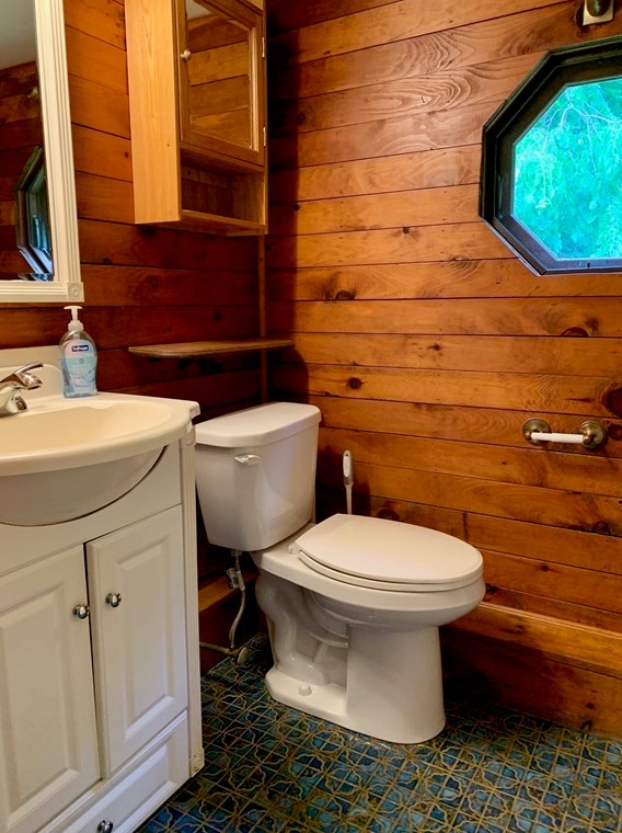 188 Warwick Rd, Gill MA 01360-9647 exterior