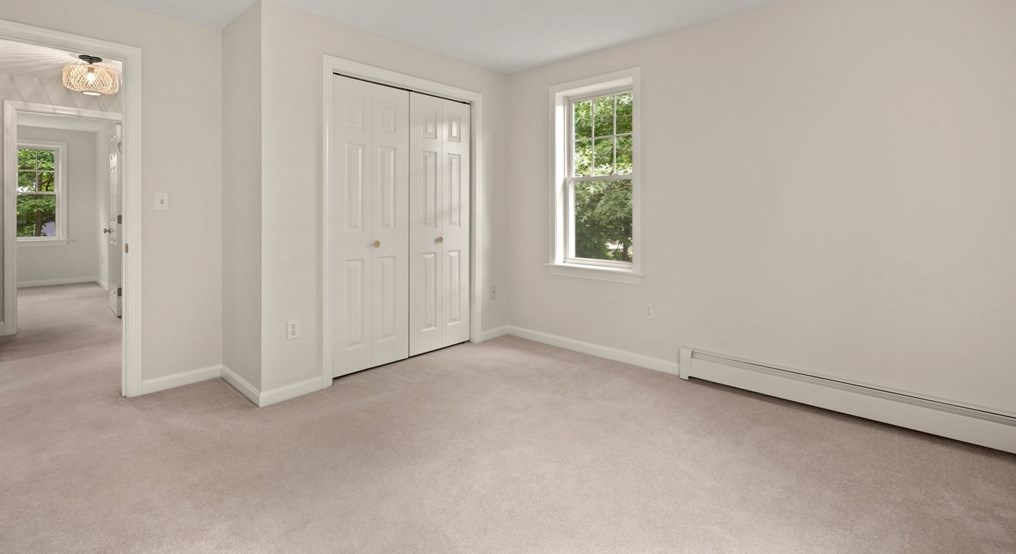 9 Hartung St, Methuen MA 01844-5210 exterior