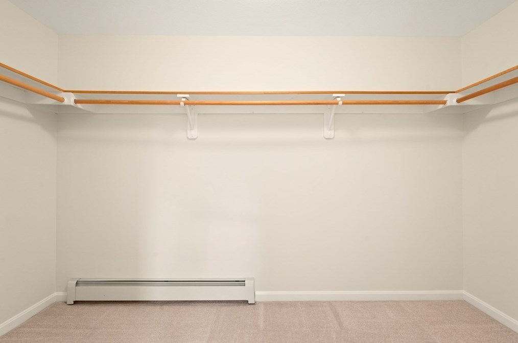 9 Hartung St, Methuen MA 01844-5210 exterior