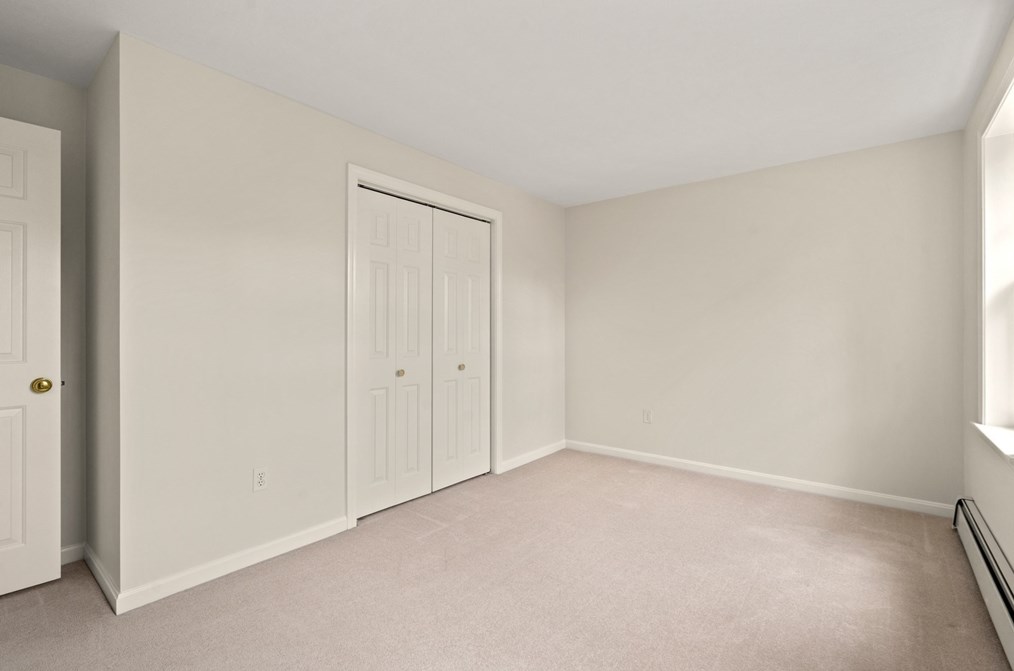 9 Hartung St, Methuen MA 01844-5210 exterior