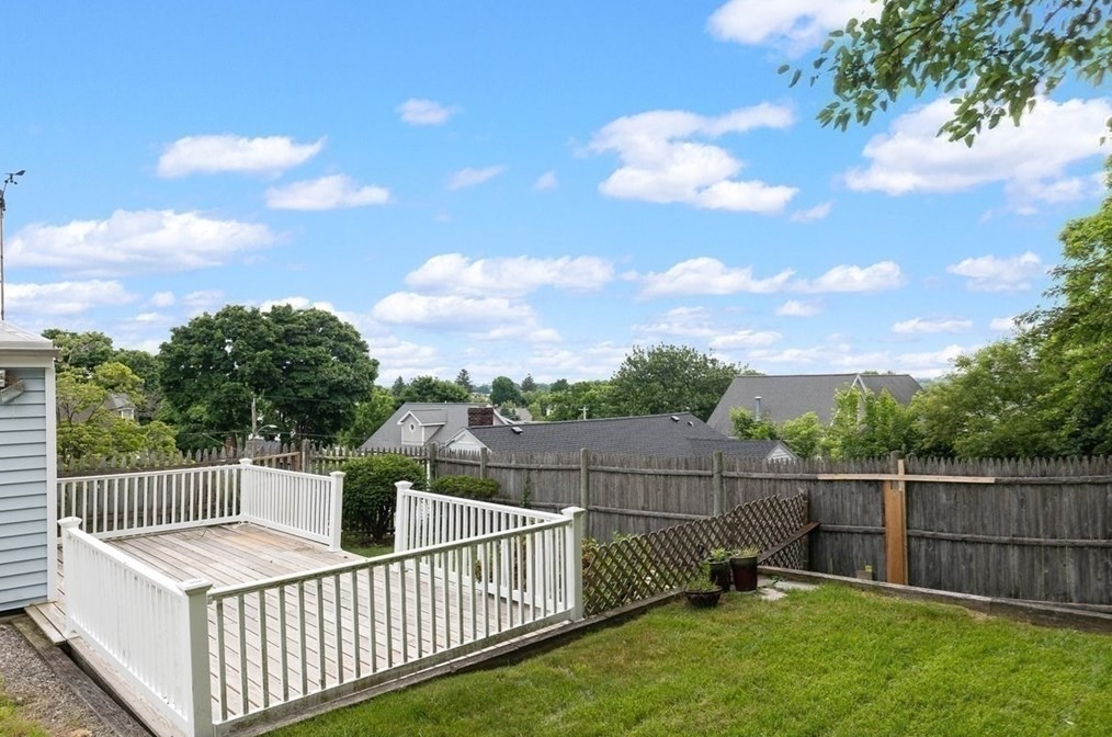 26 Aberdeen Rd, Quincy MA 02171-1315 exterior